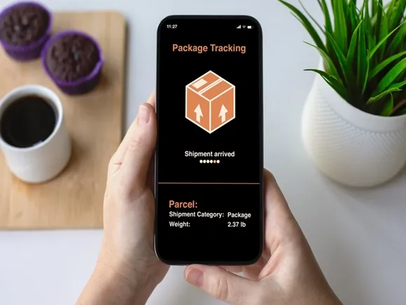 Global Freight and Cargo mobile app showing a delivered shipment notification